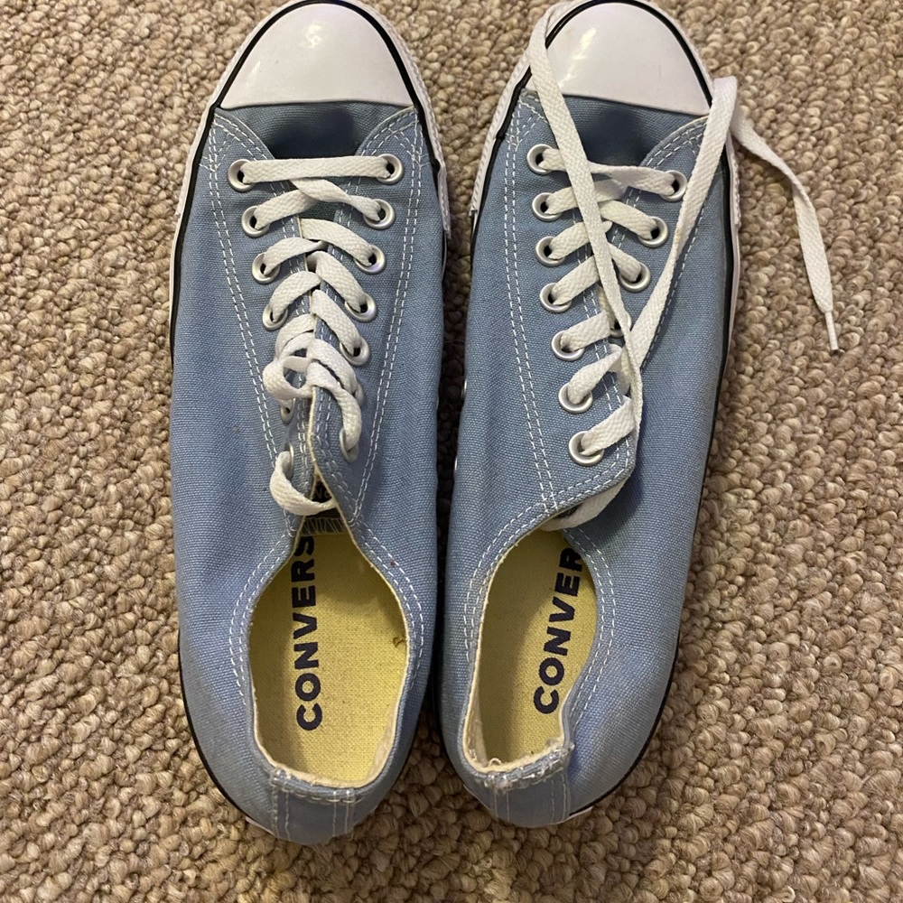 blue converse brand new never worn size 10.5